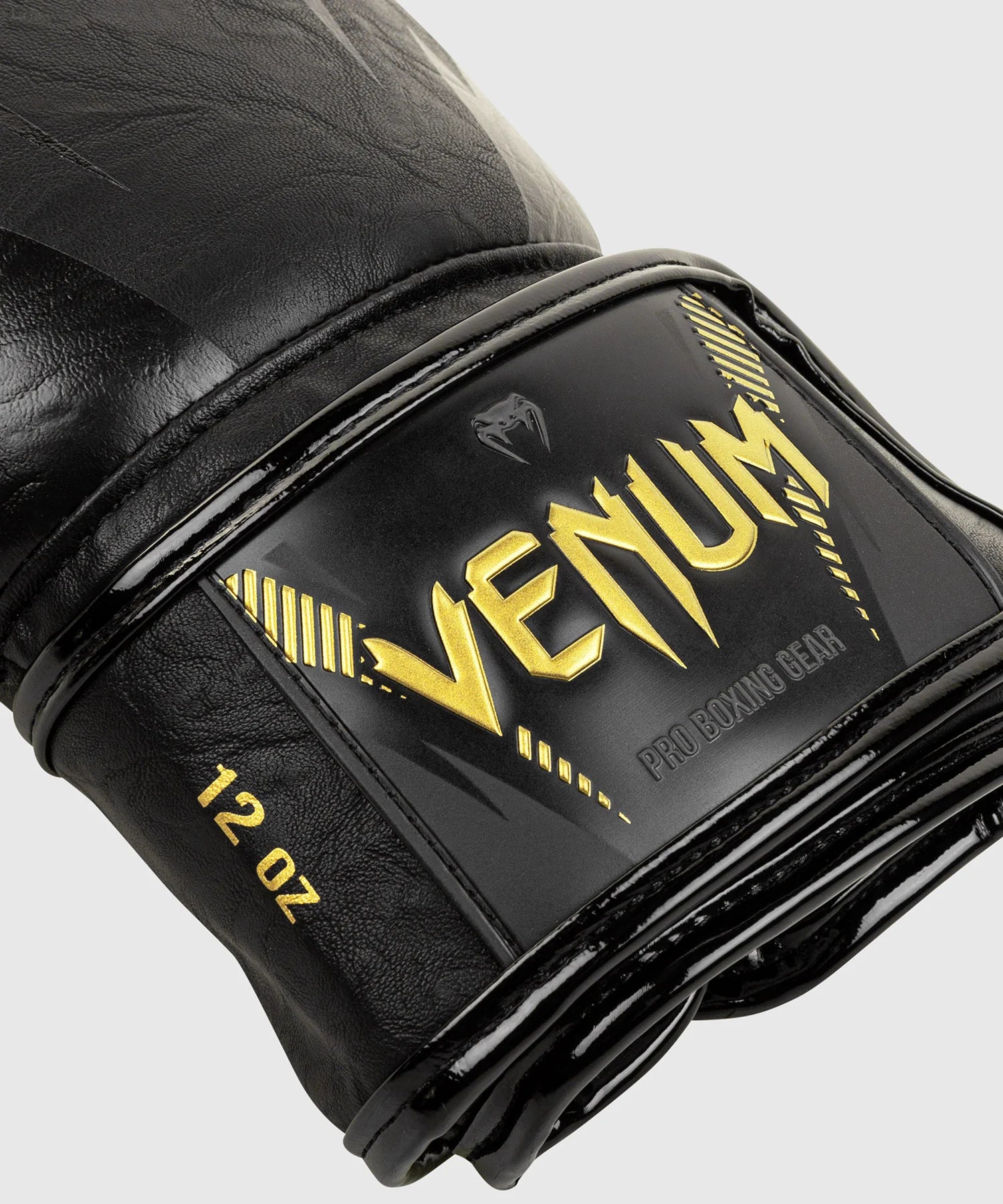 Venum Impact Boxing Gloves - Gold/Black